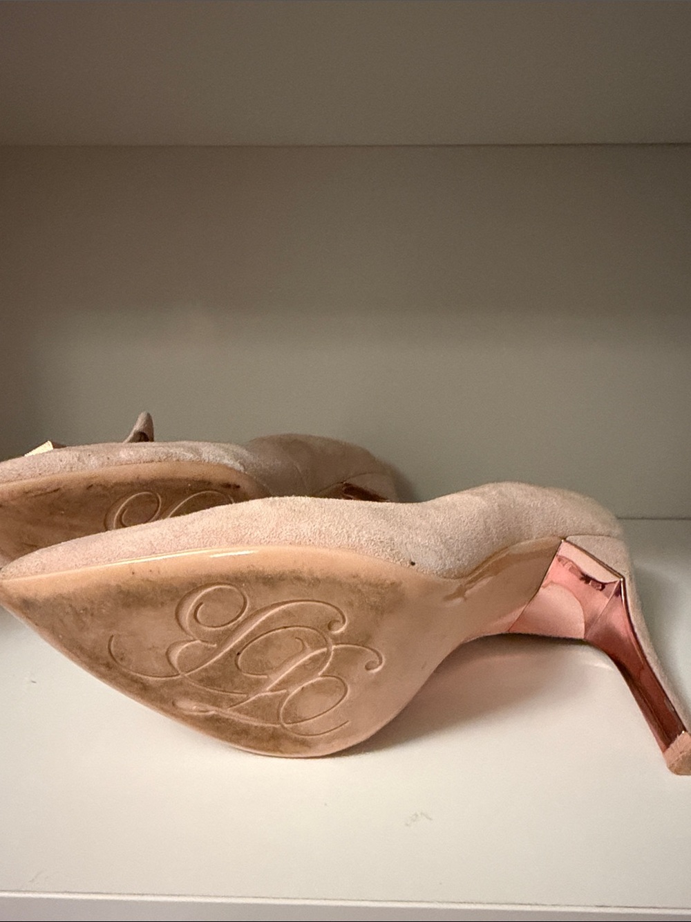 Ted Baker Blush Pink Suede Bow Stiletto Pumps - Picture 3 of 3
